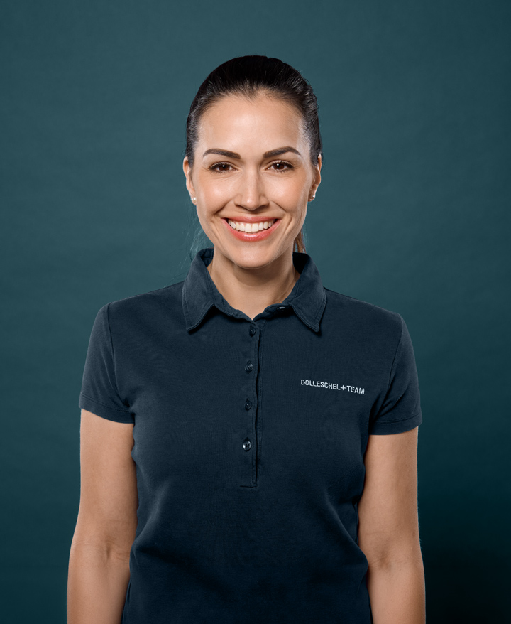dr. med. Laura-Natalie Dolleschel